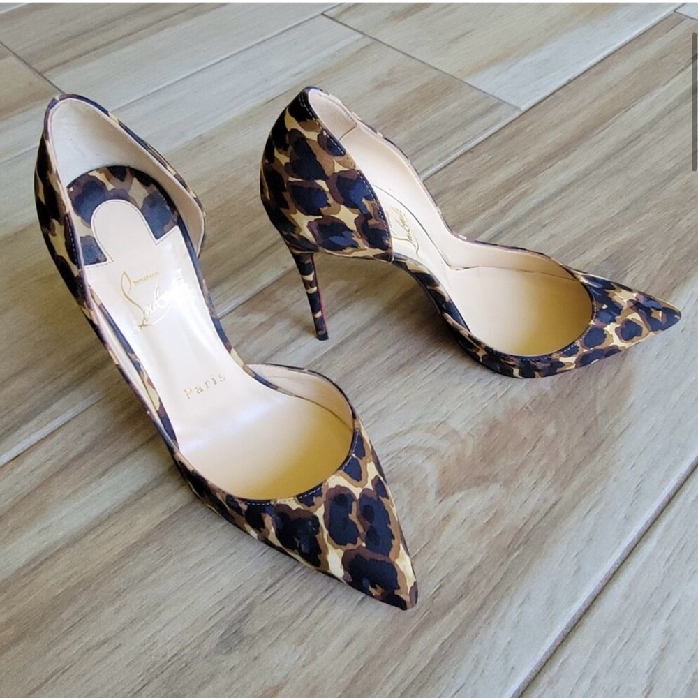 Christian Louboutin Iriza 100 Brown Silk Leopard
Sandal Heels Eur. 35.5 - Picture 3 of 16